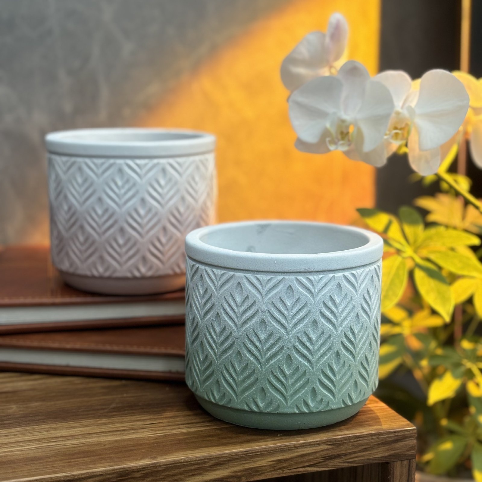 nordic christmas tree craving decorative plant/flower pot 北欧圣诞树水泥花盆 nordic christmas tree craving decorative plant/flower pot 北欧圣诞树水泥花盆